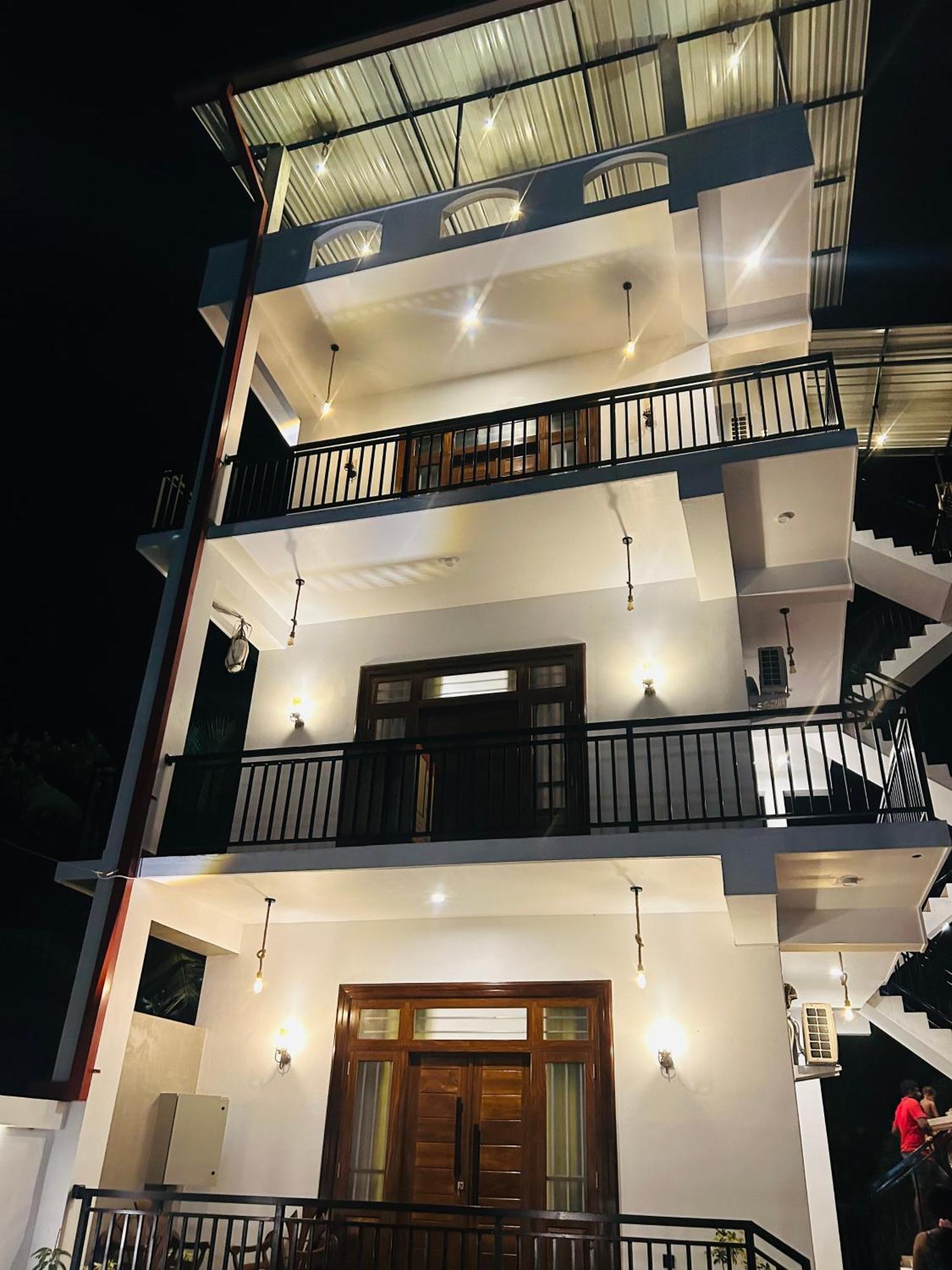 Yelisha'S Place Weligama Buitenkant foto