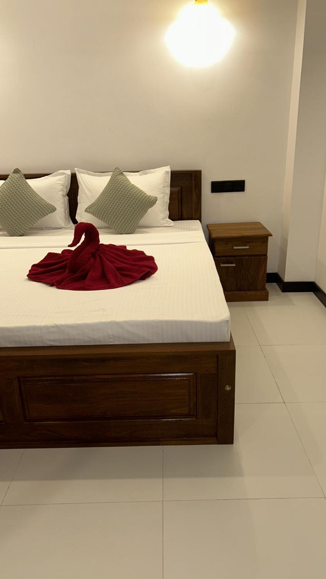 Yelisha'S Place Weligama Buitenkant foto