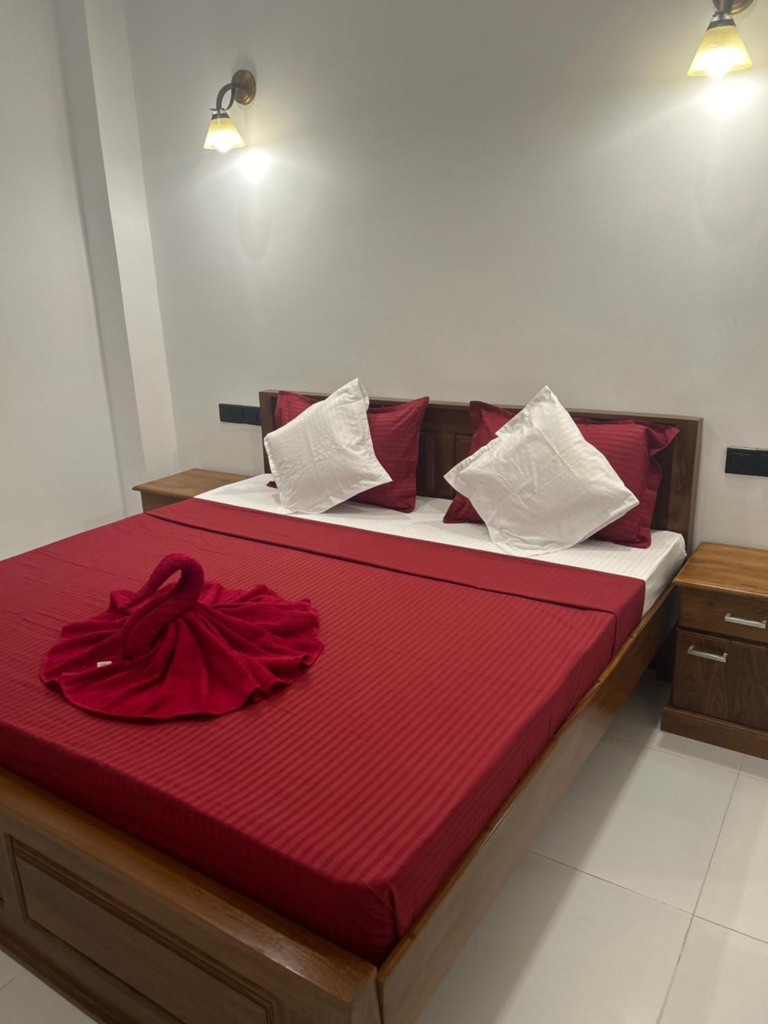 Yelisha'S Place Weligama Buitenkant foto