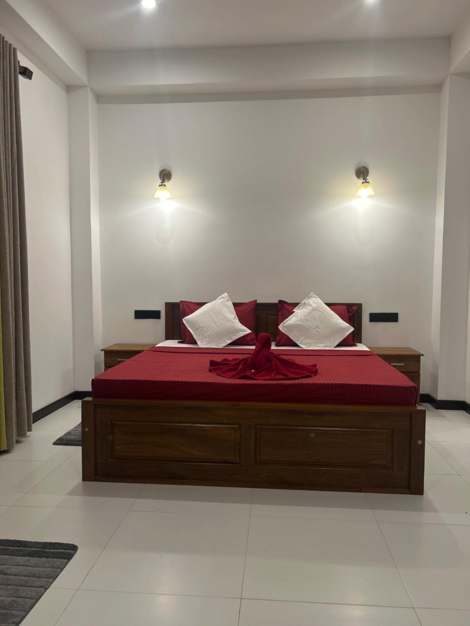 Yelisha'S Place Weligama Buitenkant foto